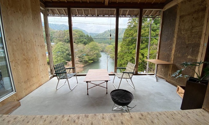Nagahama Casa | Ayu House Nagahama Shiga There is a BBQ space with a panoramic view of the Takatoki River / Nagahama City Shiga
