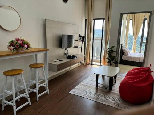 Batu Caves Apartamento | Ayuman Suites, Gombak, KL, by izzyHouse with Netflix, PS4