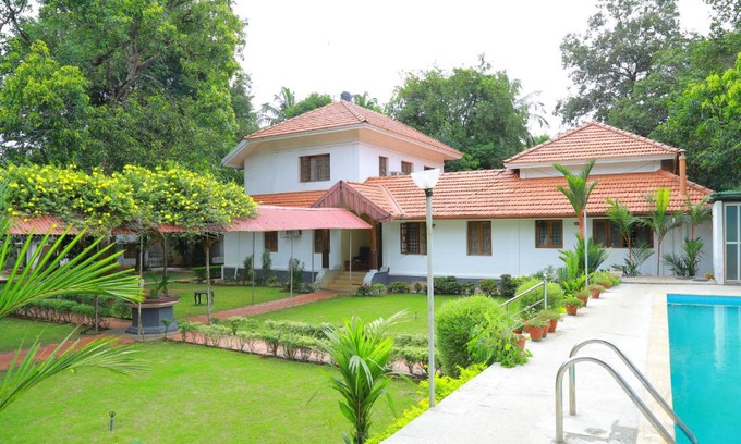 Wadakanchery Complejo | Ayuryogashram Heritage