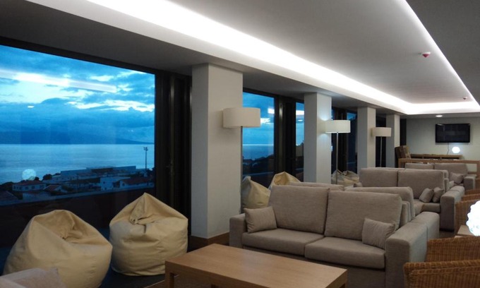 Calheta Hostal | Azores Youth Hostels - São Jorge