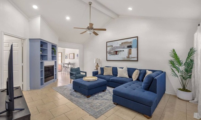 Tyler Apartamento | Azul @ Hollytree Tyler! King Bed