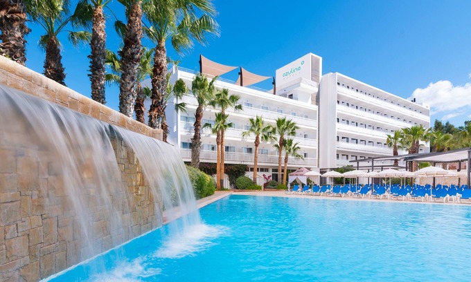 Bahía de San Antonio Hotel | azuLine Hotel Bergantín