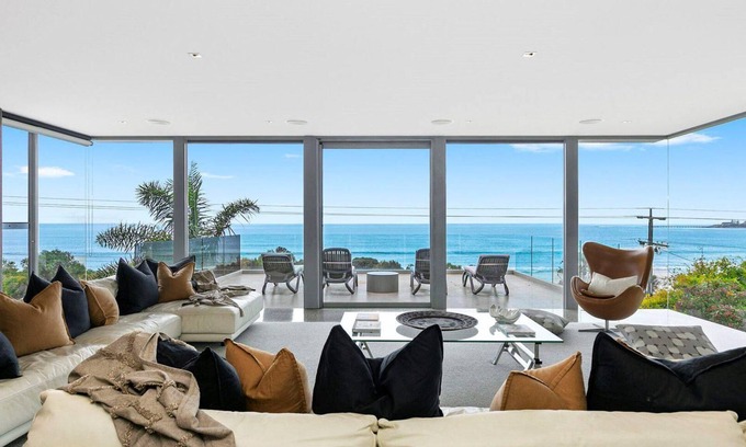 Lorne Casa | AZURE - Absoluto lujo