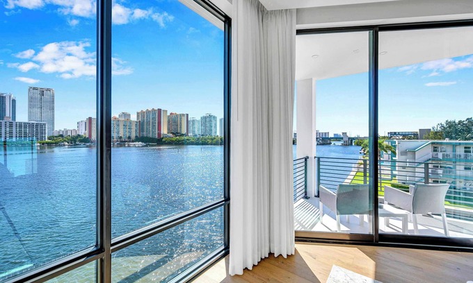 Eastern Shores Casa | Azure Bay - New listing and construction w/Jacuzzi & elevator in the house