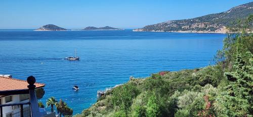 Kalkan Apartamento | Azure Haven - A Seaside Retreat Surrounded by Nature