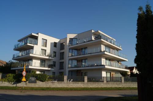 Kolobrzeg Apartamento | Azure Premium Residence BASEN ZEWNĘTRZNY z leżakami, JACUZZI