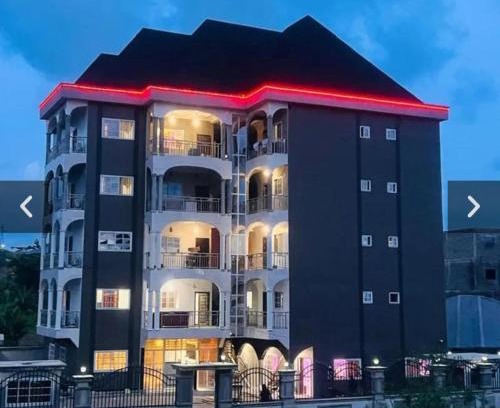Limbe Hotel | Azure Villa Suites Apart Hotel
