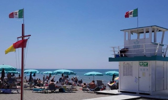 Quartiere XXXIV Lido di Ostia Levante Apartamento | Apartamento AzzurRomare Flat