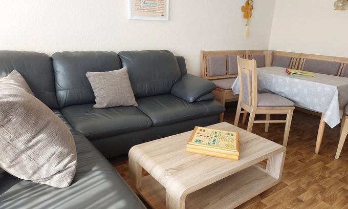 Oberhenneborn Apartamento | Bärenhöhle, 63sqm, 2 bedrooms, max. 4 persons
