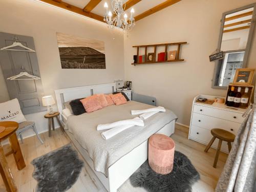 Villany Apartamento | Bíborlak