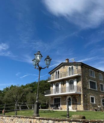 Sarzana Cama Y Desayuno | B&B Alla Fortezza