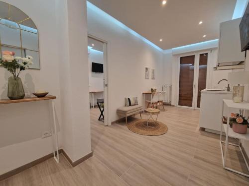 Buon Pastore-Sant'Agnese-San Damaso Apartamento | b&b bilocale moderno semicentro policlinico