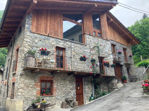 Monterosso Grana Cama Y Desayuno | B&B Ca' Mea room, wellness & food
