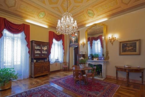 Centro Storico Cama Y Desayuno | B&B Contrada dei Giardini