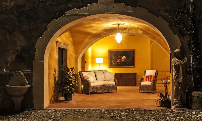 San Felice del Benaco Cama Y Desayuno | B&B Corte delle Muse