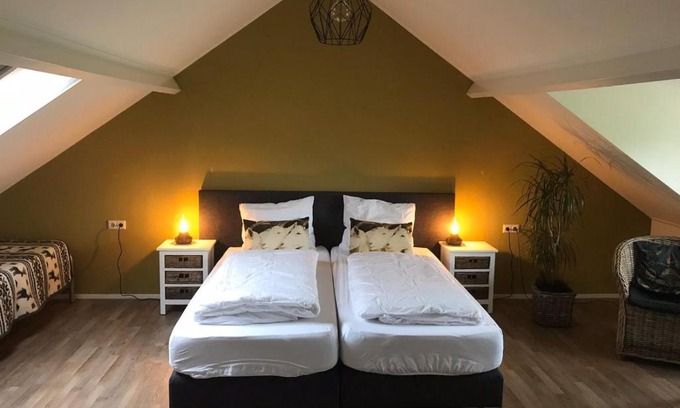 Hattem Cama Y Desayuno | B&B de Rivierduin