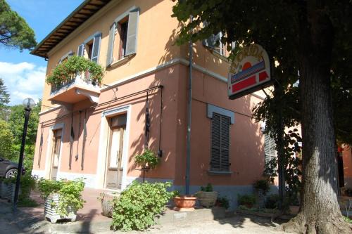 Passignano sul Trasimeno Cama Y Desayuno | B&B Florida House