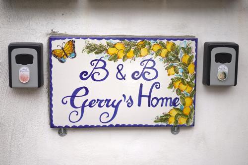 Marini Cama Y Desayuno | B&B Gerry 's home Amalfi coast