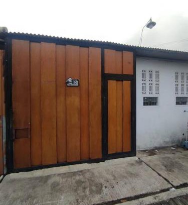 Genteng Apartamento | B&B Guest House