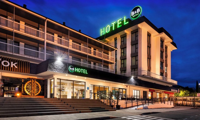 Oiartzun Hotel | B&B Hotel Donostia
