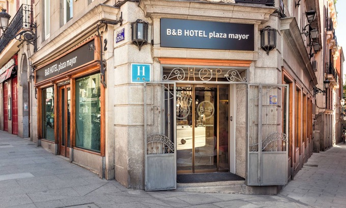Centro Hotel | B&B Hotel Madrid Centro Plaza Mayor