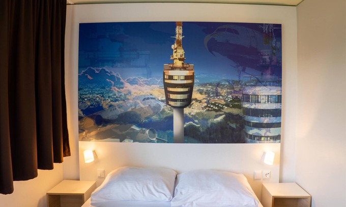 East Fasanenhof Hotel | B&B HOTEL Stuttgart-Airport/Messe