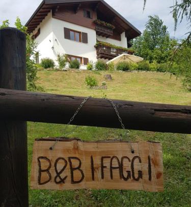 Gionghi-Cappella Casa | B&B I FAGGI