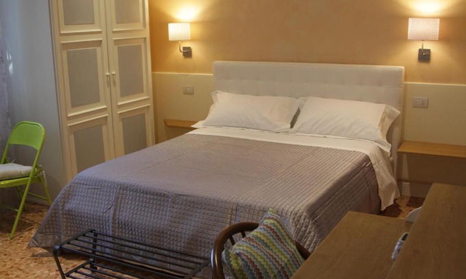Rimini Historic Center Cama Y Desayuno | B&B I Propilei di San Girolamo