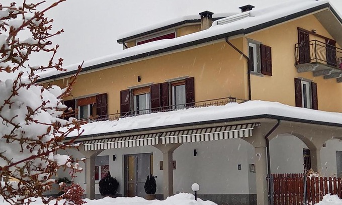 Teglio Cama Y Desayuno | B&B Il Crocevia