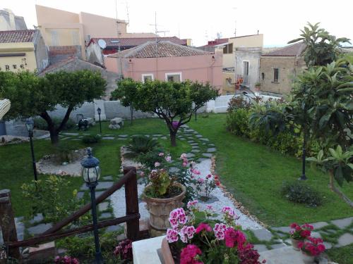Milazzo Cama Y Desayuno | B&B L'Antico Borgo