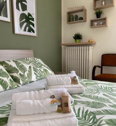 Sammichele di Bari Cama Y Desayuno | B&B L'Arcobaleno