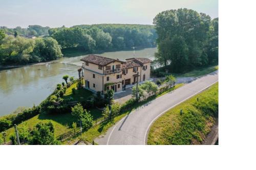 Casazze Cama Y Desayuno | B&B La Casa sul Fiume