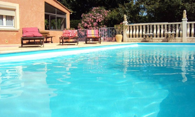 Pernes-les-Fontaines Cama Y Desayuno | B&B La Douloire