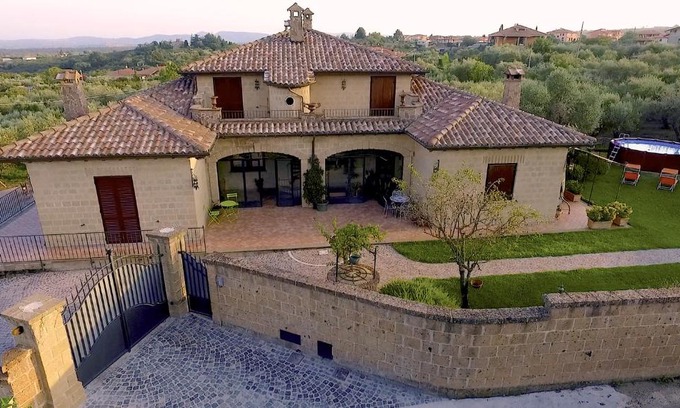 Caprarola Cama Y Desayuno | B&B LE BACETTE