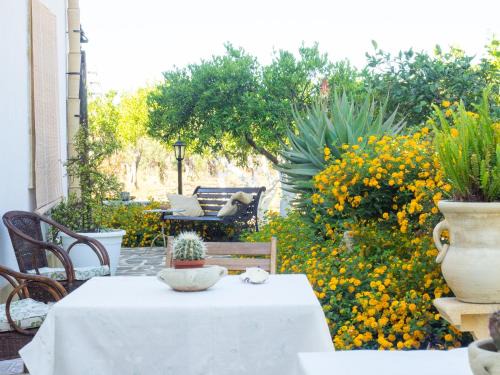 Paceco Cama Y Desayuno | B&B Le Macine 1868