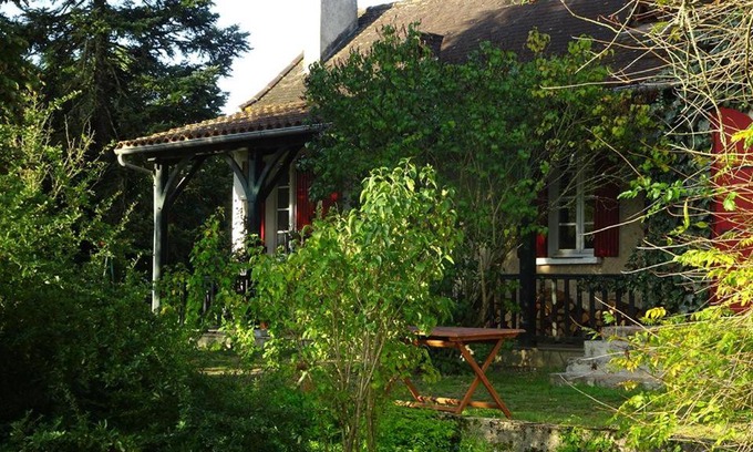 Montpon-Menesterol Cama Y Desayuno | B&B Les Quatre Vents