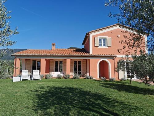 Fosdinovo Cama Y Desayuno | B&B Luna Nuova