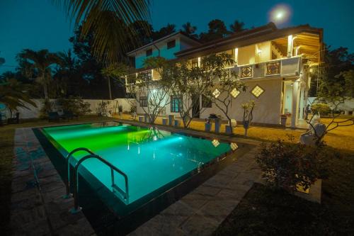 Kosgoda Cama Y Desayuno | B&B Shenal Villa Kosgoda