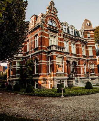 Veurne Cama Y Desayuno | B&B 't Kasteel & 't Koetshuys