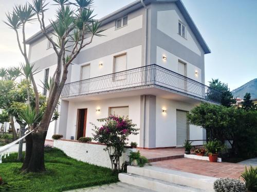 Praia a Mare Cama Y Desayuno | B&B Villa dei Desideri