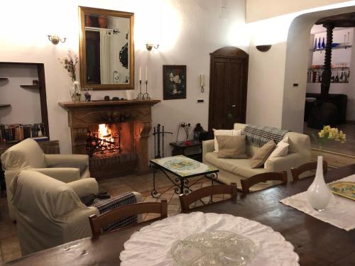 Milo Cama Y Desayuno | B&B Villa Loriana