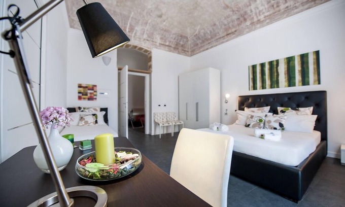Corso dei Mille - Sant'Erasmo Cama Y Desayuno | B&B White
