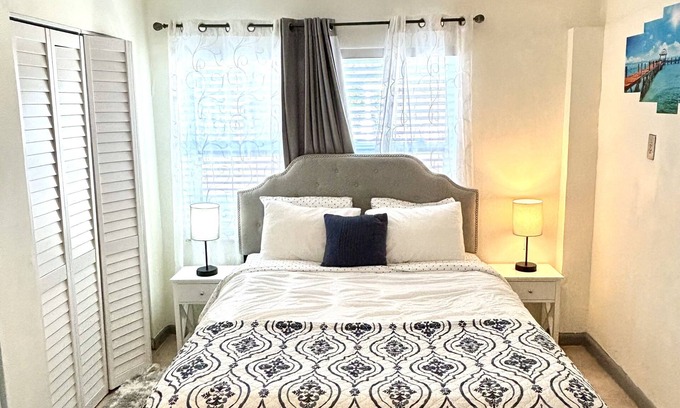 Juno Ridge Apartamento | B Casa Azul Minutes from Beach & Mall