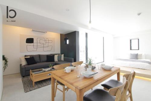 Hiroshima City Centre Apartamento | b hotel Heiwaodori 901 - New Apt in Famous Hiroshima Dori For 6p
