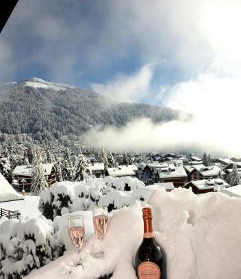 Verbier Apartamento | B L A C K B I R D V E R B I E R Trés rare et exclusif penthouse de 160 m2