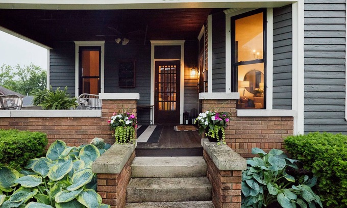 Bloomington Casa | B-Town Bungalow ✅ Perfect for IU Parents ✅ Best Location