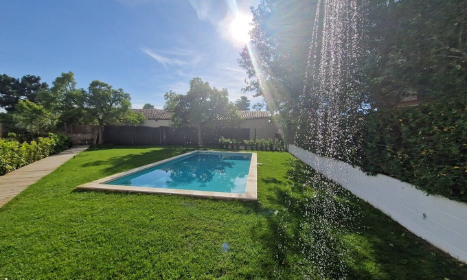 Mas Pinell Apartamento | B1D Planta baja, jardin y pisicna