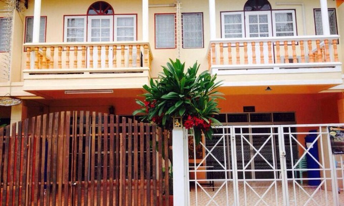 Hat Chao Samran Casa | Baan Khun Nong