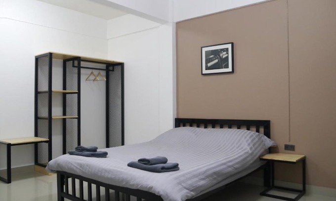 Bang Na Casa | Baan Mai Guest House