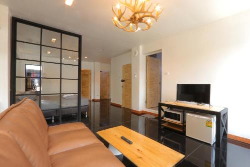 Chom Phon Apartamento | Baan33 check in by yourself code inbox 4fl behind Amazon cafe